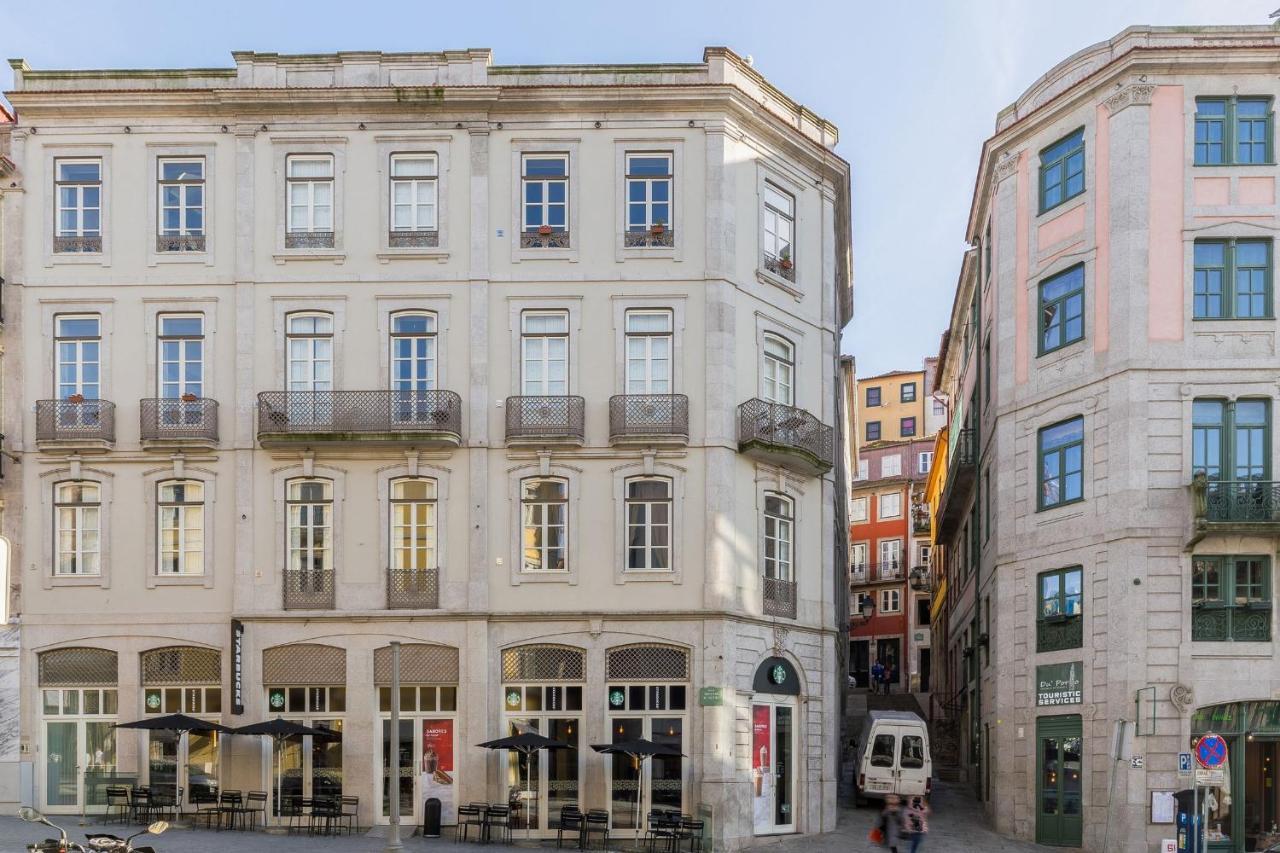 Elegant 2Br Duplex In City Center By Lovelystay Porto Luaran gambar