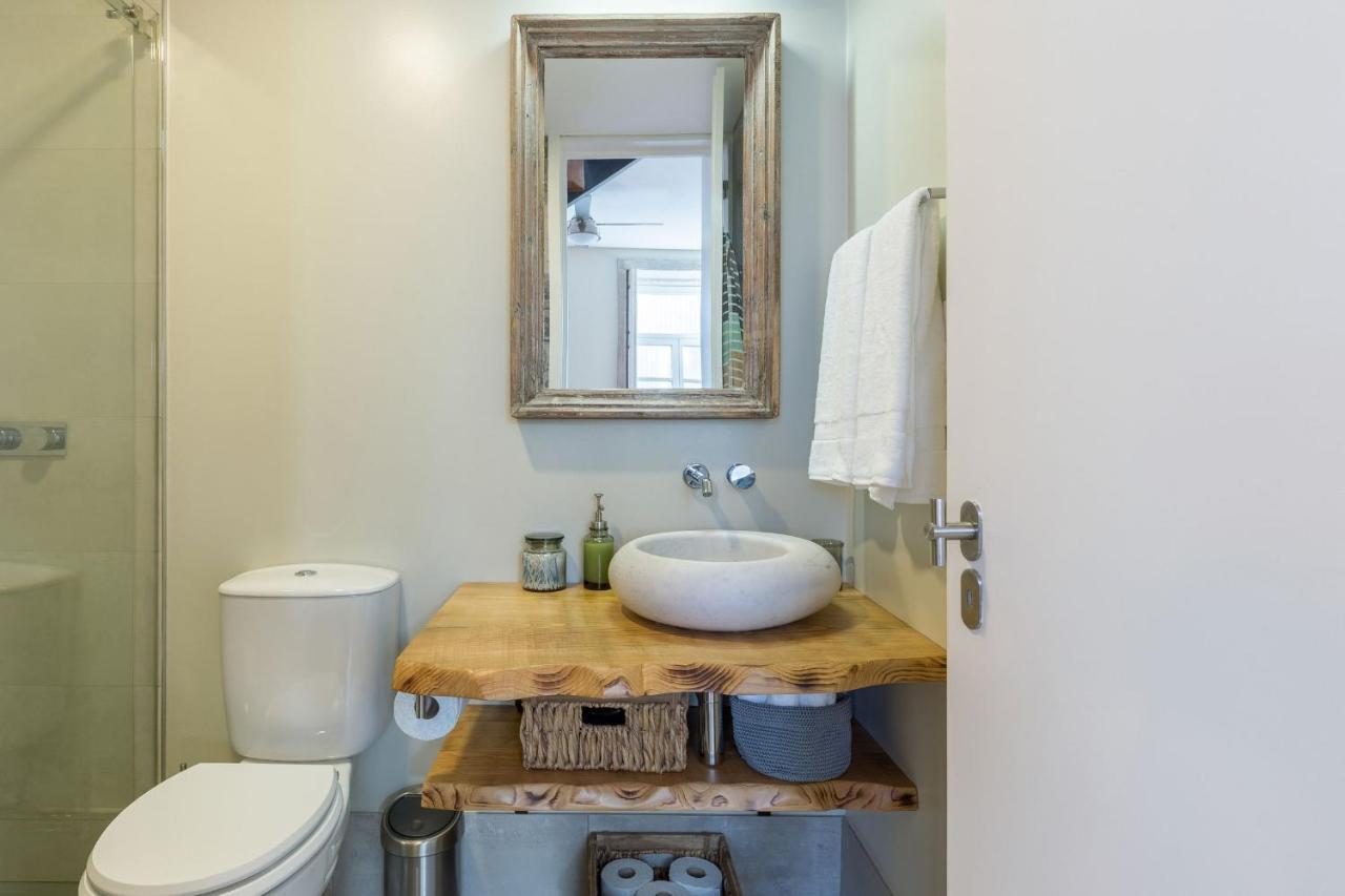 Elegant 2Br Duplex In City Center By Lovelystay Porto Luaran gambar