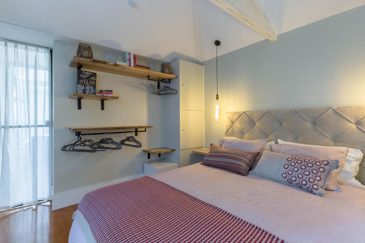 Elegant 2Br Duplex In City Center By Lovelystay Porto Luaran gambar